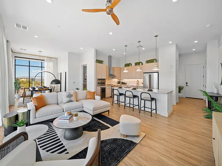 Residences Kierland — Photo 2