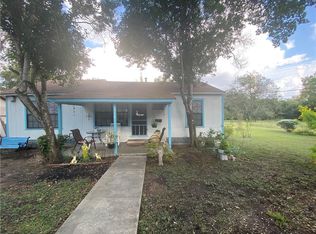 520 Cibilo St, Lockhart, TX 78644