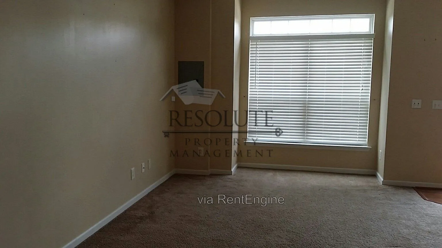 2210 Valley Edge Dr — Photo 4