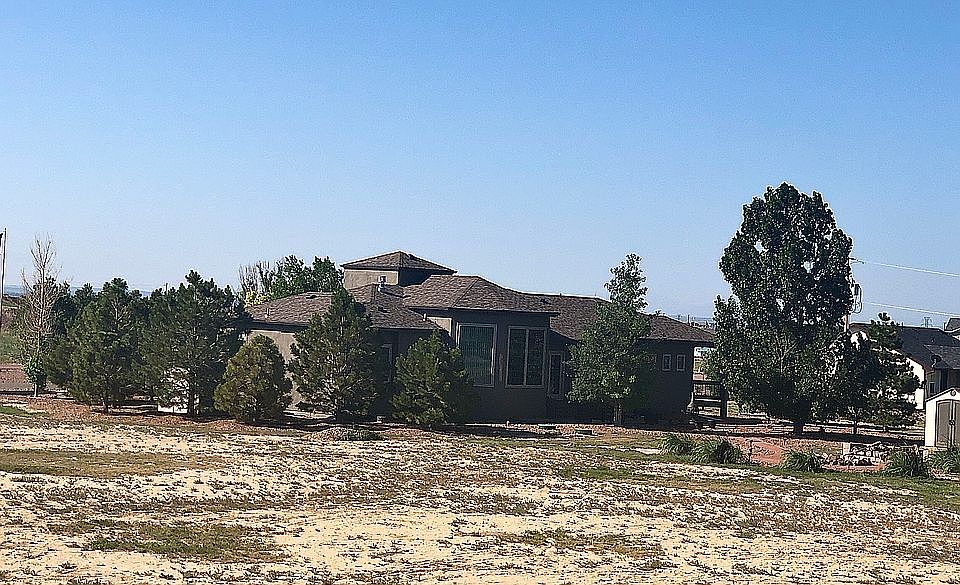 2nd image of 1163 E Laramie Ave