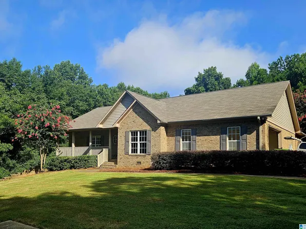 97 Pebble Point, Sylacauga, AL 35151