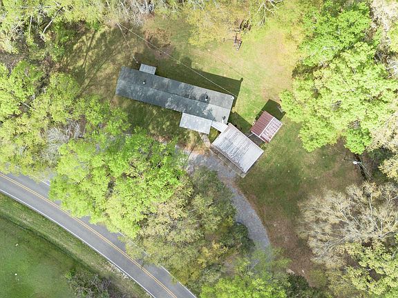 2nd image of 10657 Peairs Rd