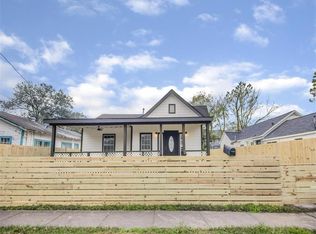 5108 Clay St, Houston, TX 77023