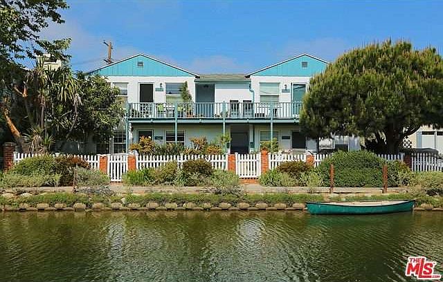 1st image of 2722 Grand Canal