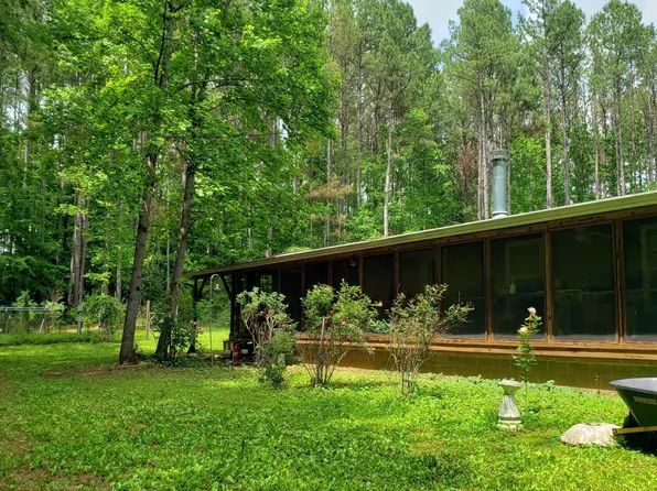 171 Fairview Rd, Athens, TN 37303