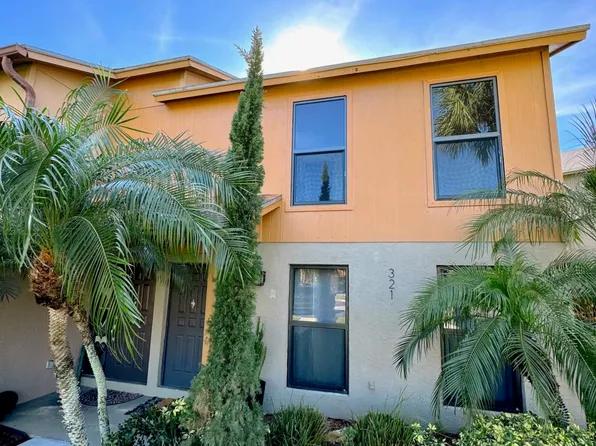 321 Sandtree Dr, Palm Beach Gardens, FL 33403