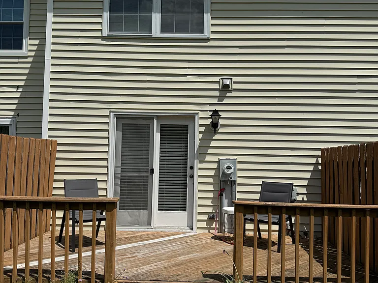3300 E Lake Rd — Photo 14