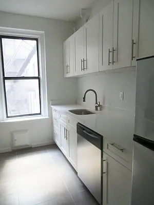 Rented by Bohemia Realty Group | media 30