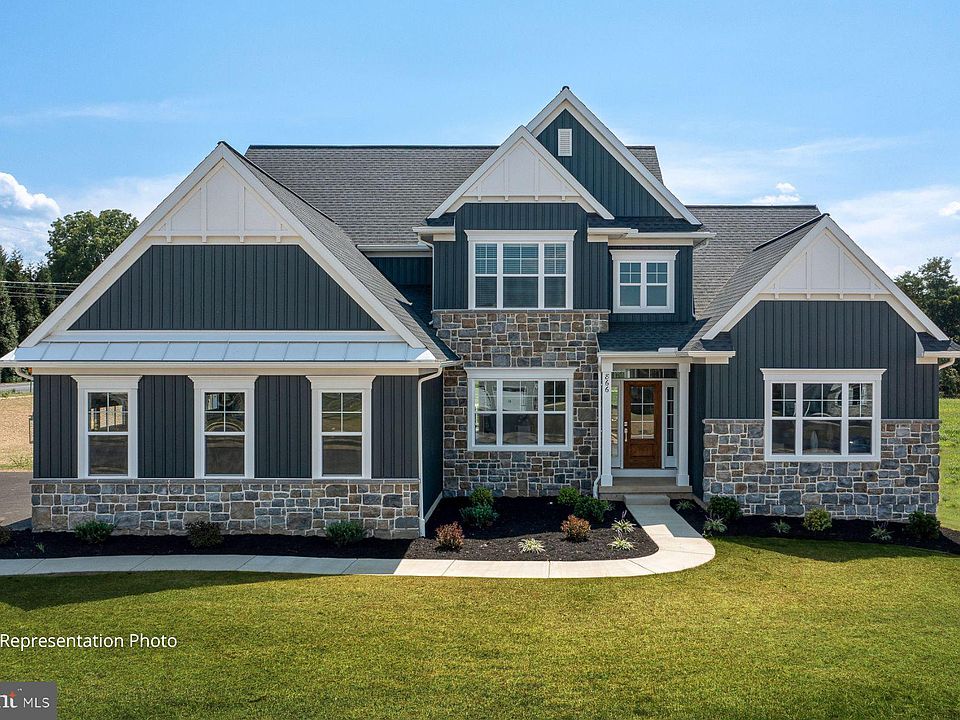 1st image of 128 Lightfoot Ln