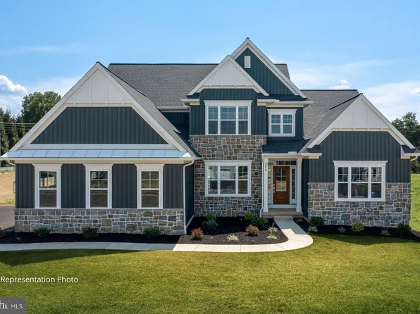 128 Lightfoot Ln, Dillsburg, PA 17019