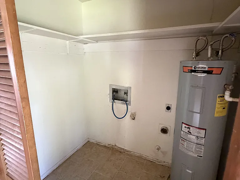 6308 Frondosa Dr — Photo 6