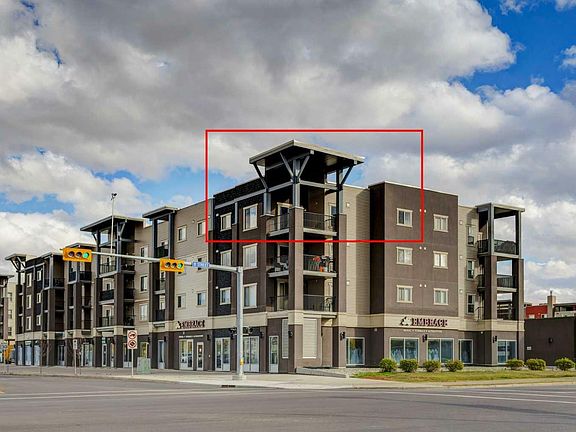 4th image of 7401 Mackenzie Way SW Unit 7401