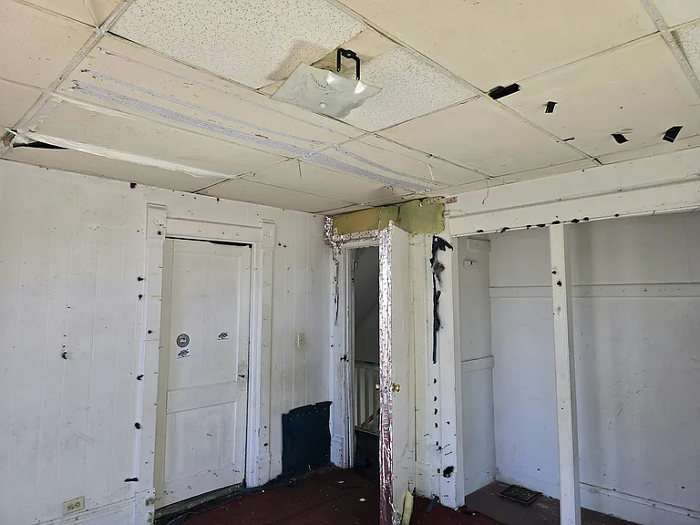 1806 N Peoria Ave — Photo 8