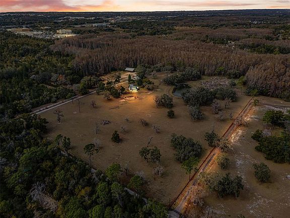 4th image of 7230 Old Homestead Rd