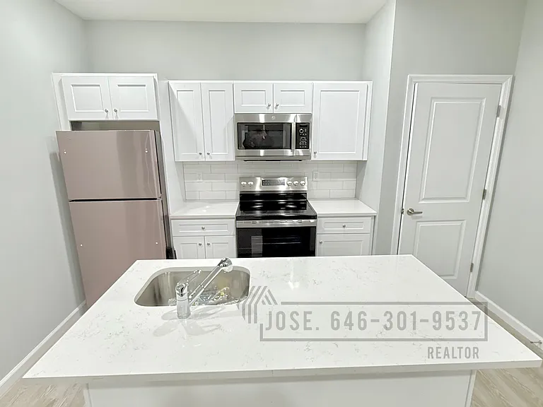 126 Governor St #112 — Photo 2