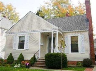 1525 Rockway Ave, Lakewood, OH 44107