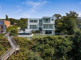 31 Clearview Dr, Sag Harbor, NY 11963
