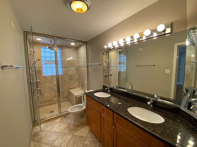2150 W Arthur Ave #1 — Photo 15