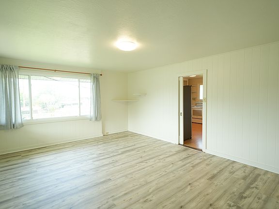 3rd image of 61-128 Punalau Pl
