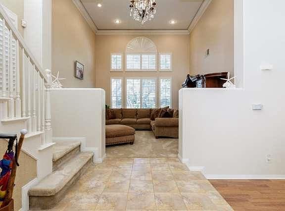 5th image of 2337 Eagle Creek Ln
