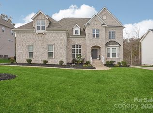 8511 Raven Top Dr, Mint Hill, NC 28227