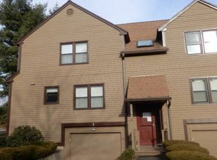 3 Stillmeadow Cir, Monroe, CT 06468