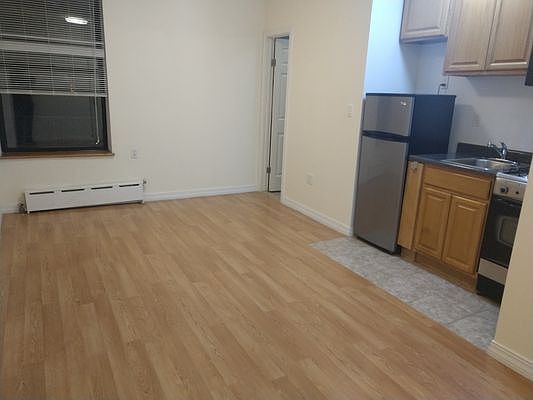 1st image of 216 W 100th St APT 222
