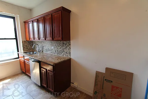 Rented by E and G Realty Group | media 2