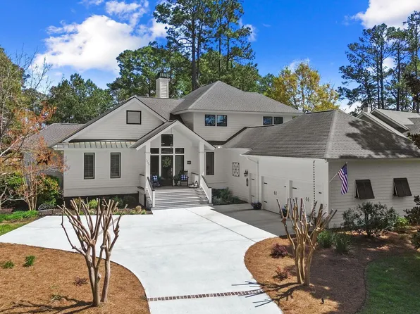 1722 Longfield Dr, Saint Helena Island, SC 29920