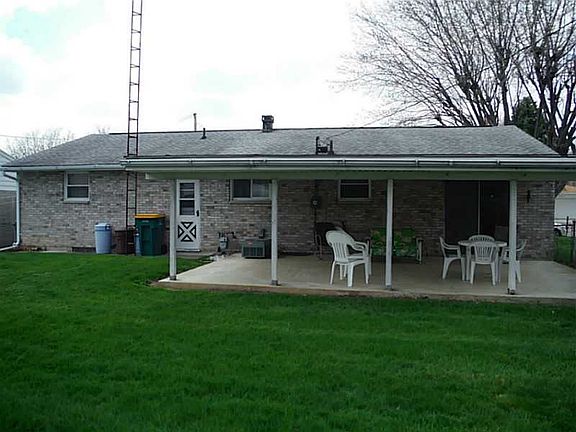 5th image of 220 Zimmerman St