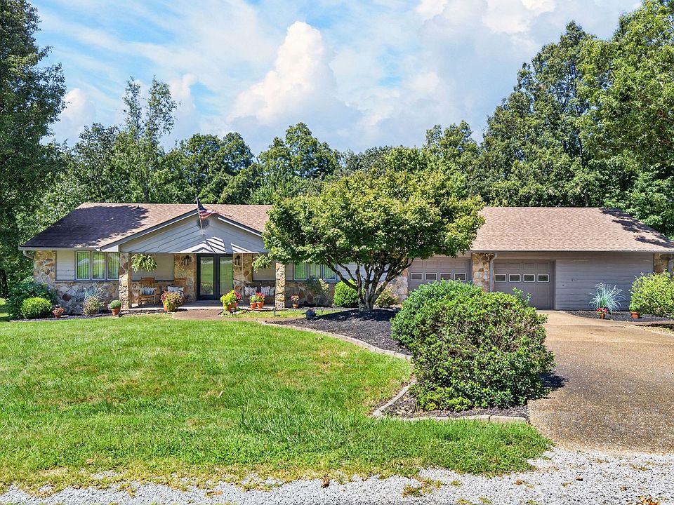 1st image of 114 Morris Ln