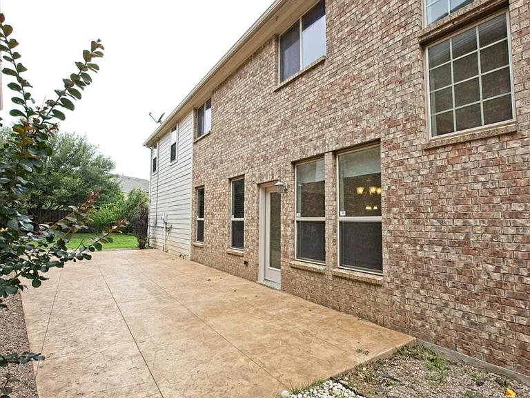 9801 Lightcatcher Dr — Photo 4
