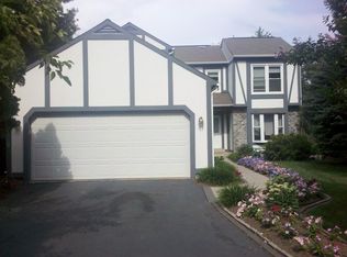 14402 Haystack Ct, Centreville, VA 20120