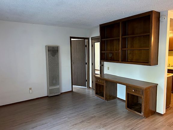 5th image of 4601 Karbet Way APT 13