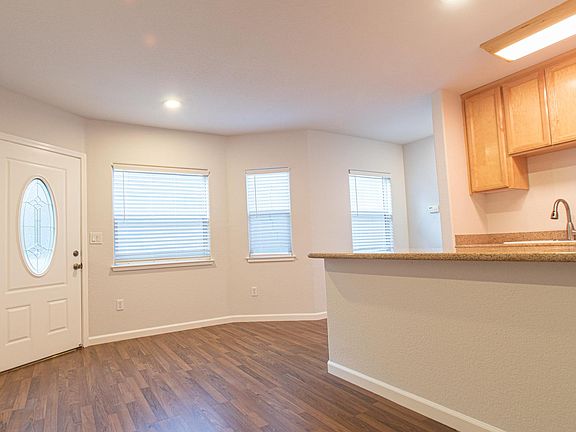 4th image of 1621 18th St #3