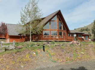 221 Valley View Dr, John Day, OR 97845
