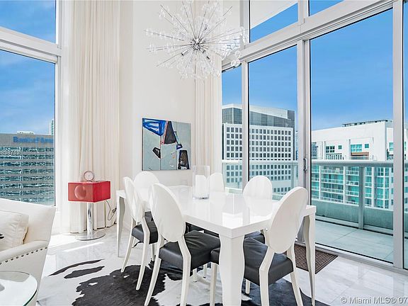4th image of 485 Brickell Ave APT 4008