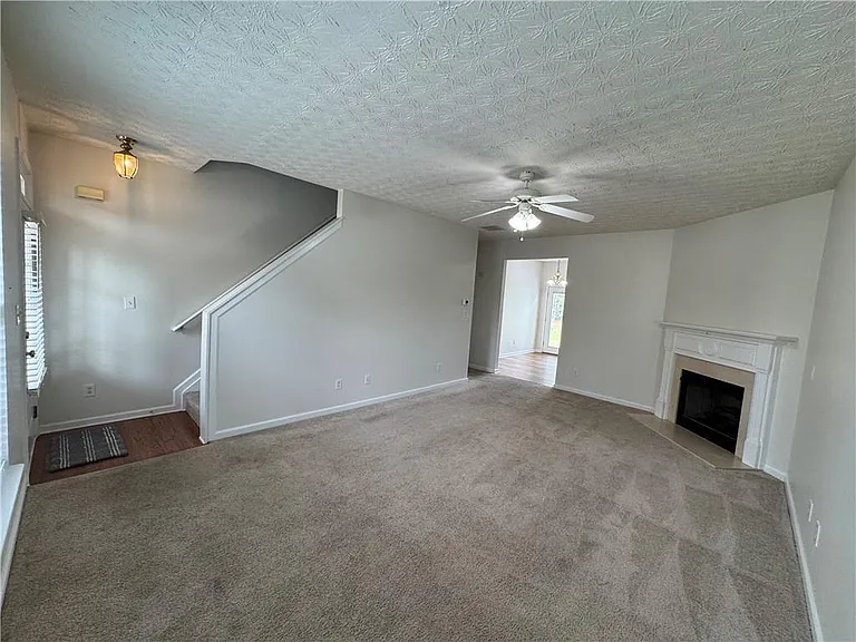 3609 Beacon Rdg — Photo 5