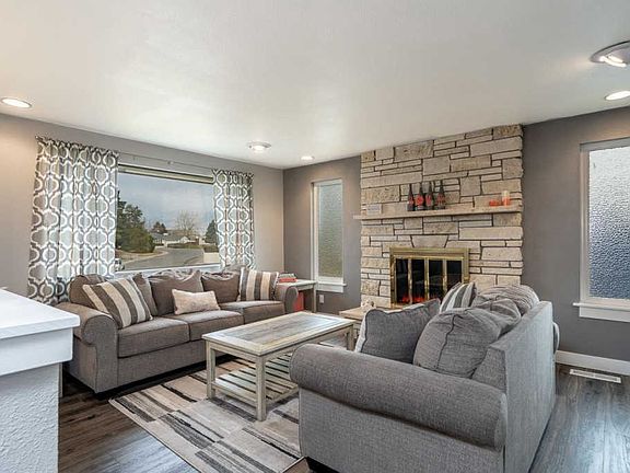4th image of 4911 Chukar Dr