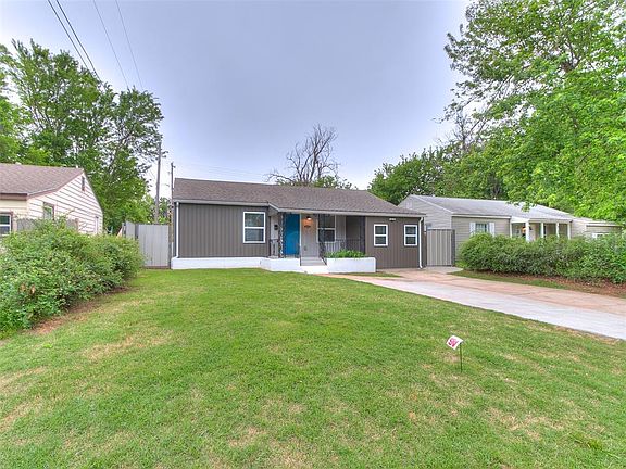 2nd image of 208 W Jacobs Dr