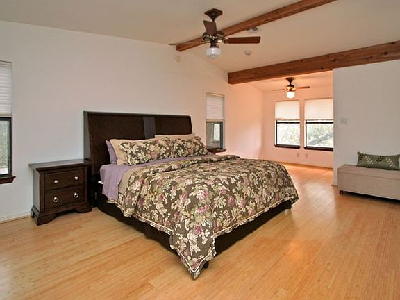 5th image of 4914 Belle Ellen Dr