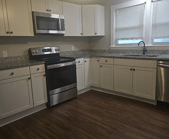 113 Alice St — Photo 11