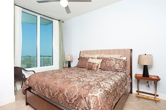 1st image of 310A Padre Blvd