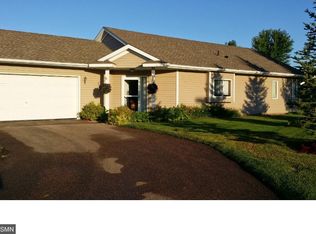 101 Garner Cir, Montrose, MN 55363