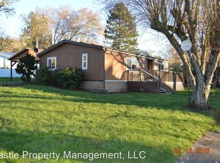 730 Oak St, Brownsville, OR 97327
