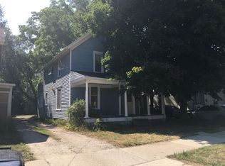 221 N Butler Blvd, Lansing, MI 48915