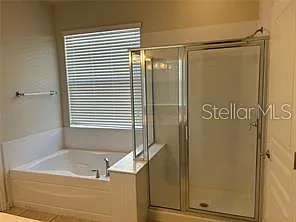 7622 Colbury Ave — Photo 15
