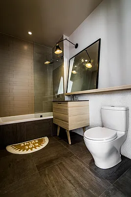 Rented by Nooklyn NYC LLC | media 86