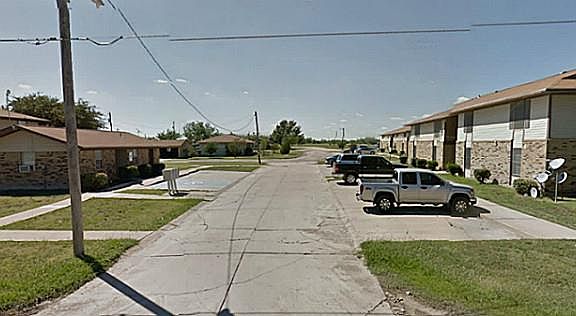 2nd image of 102 Eastfield Dr