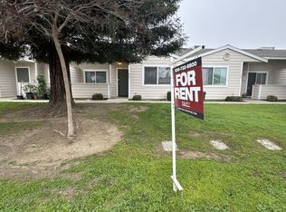 401-457 N Park St #403, Visalia, CA 93291